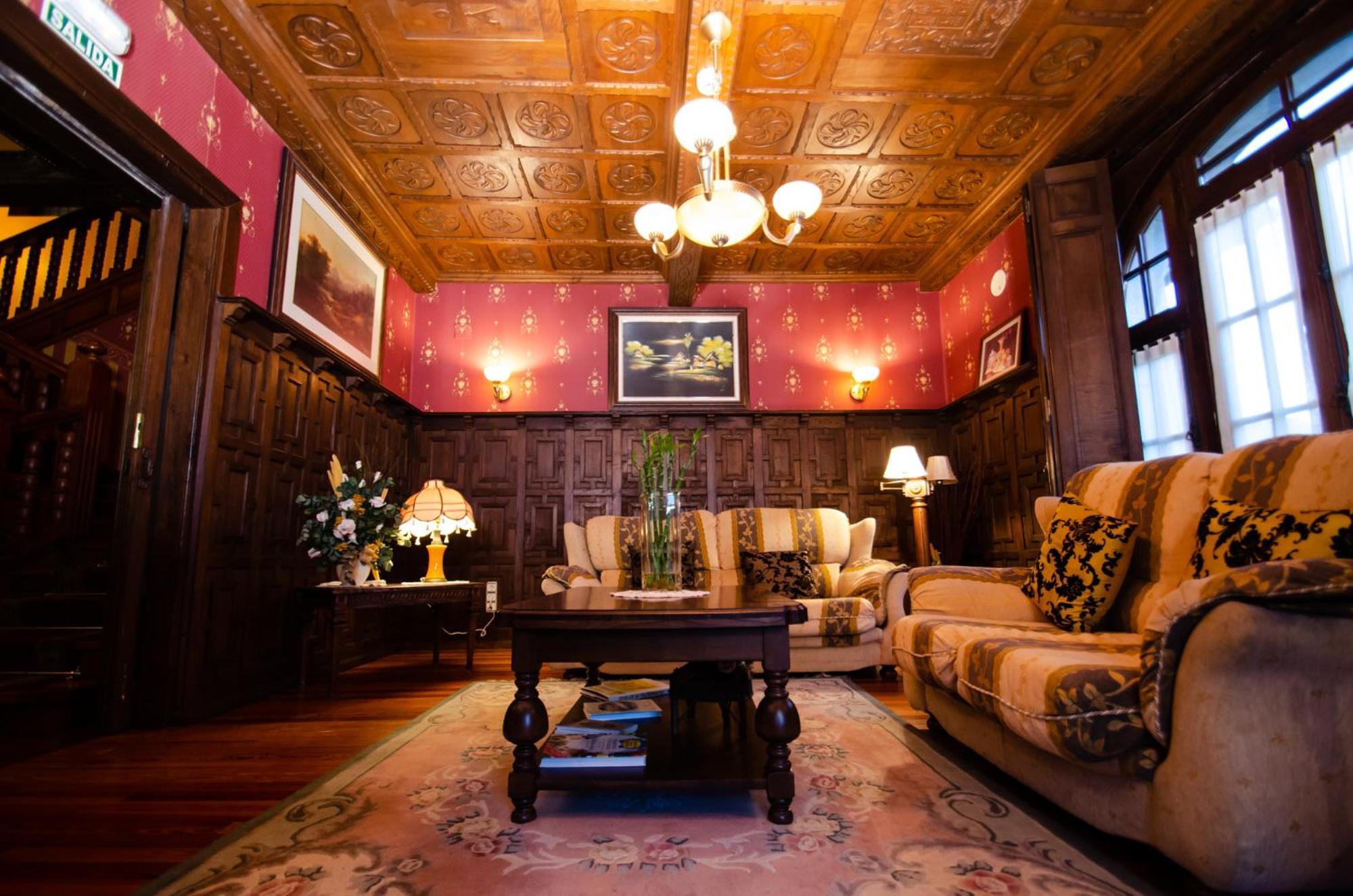 Hotel Palacete Real Villamayor  外观 照片