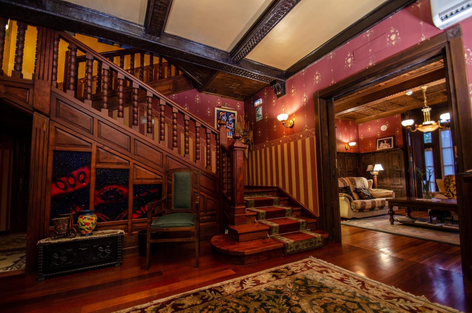 Hotel Palacete Real Villamayor  外观 照片